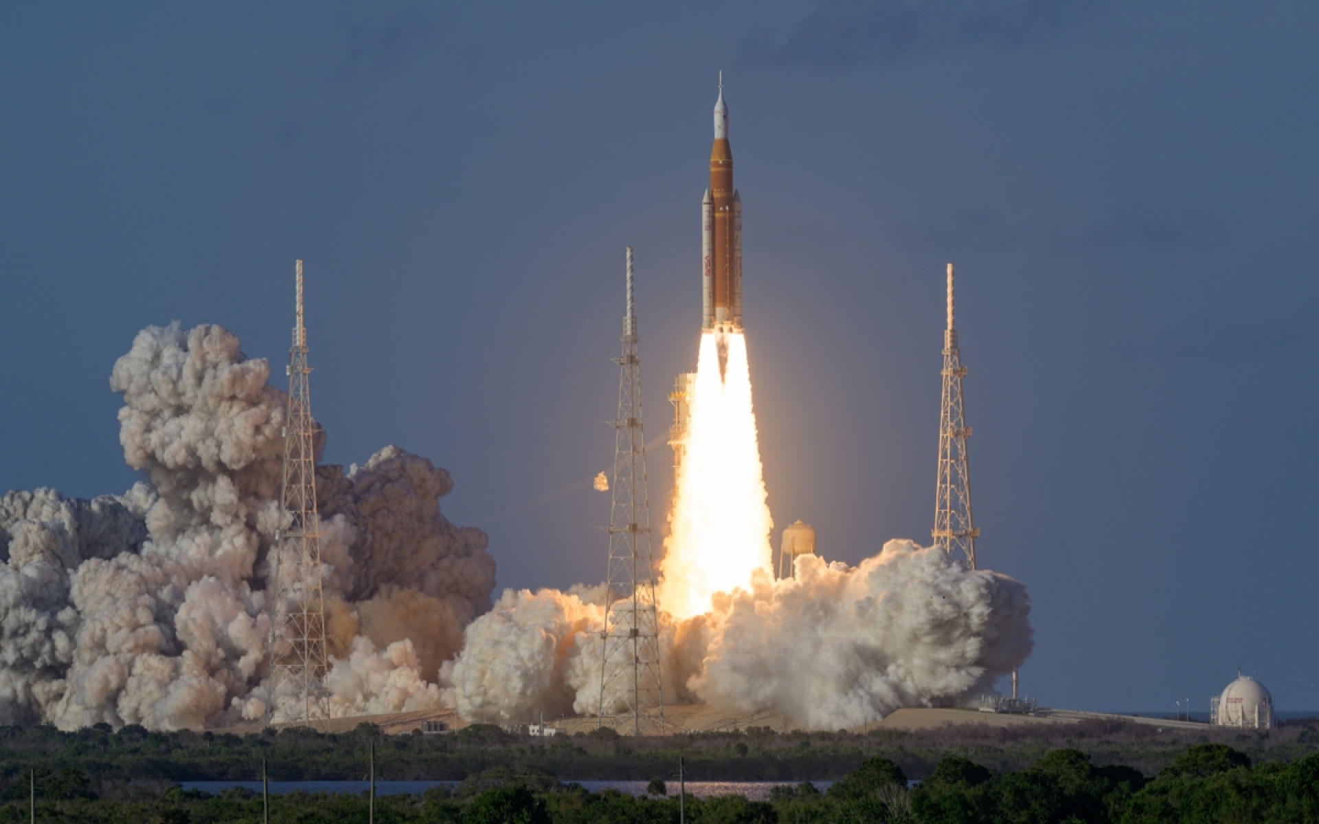 Artemis II inicia histórica misión tripulada rumbo a la Luna tras 50 años