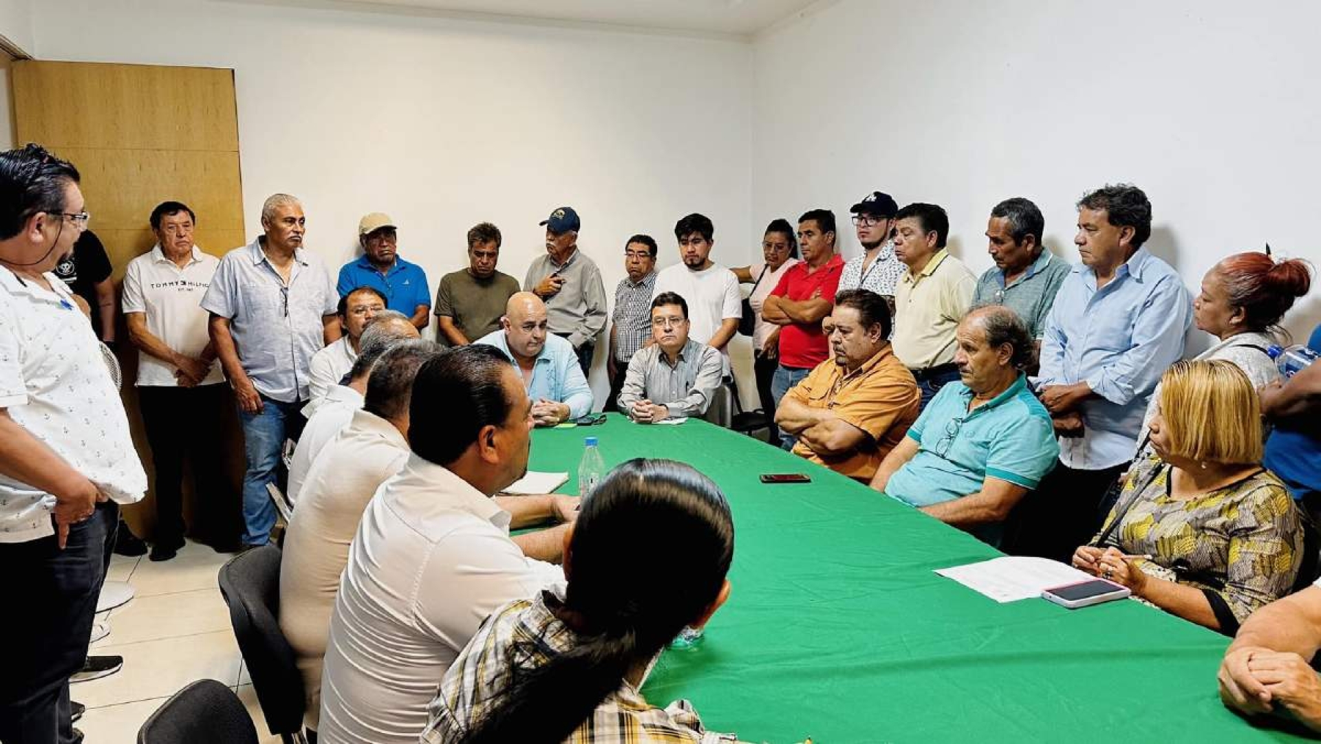 Convocó gobierno al diálogo a transportistas
