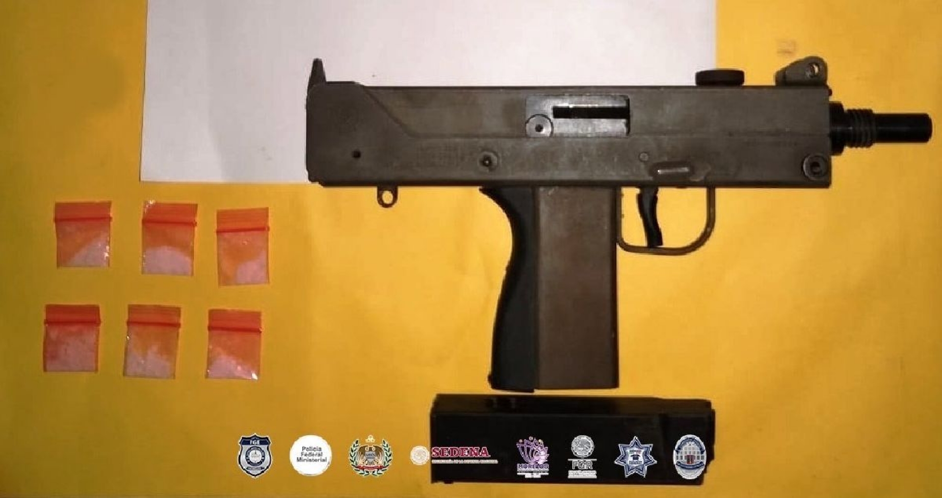 Atrapan a dos hombres armados y con droga en Jojutla