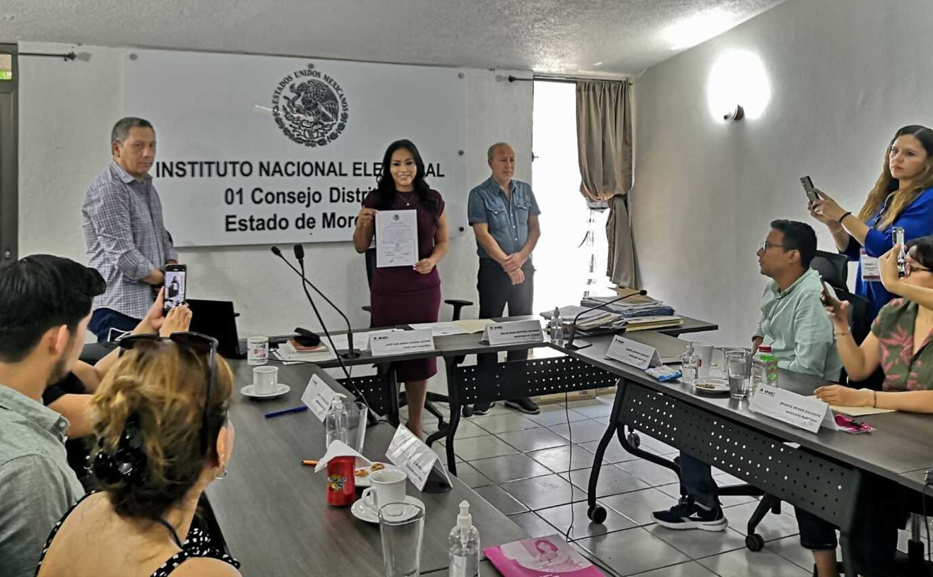 Entregan constancias de mayoría a ganadores en la elección a diputaciones federales