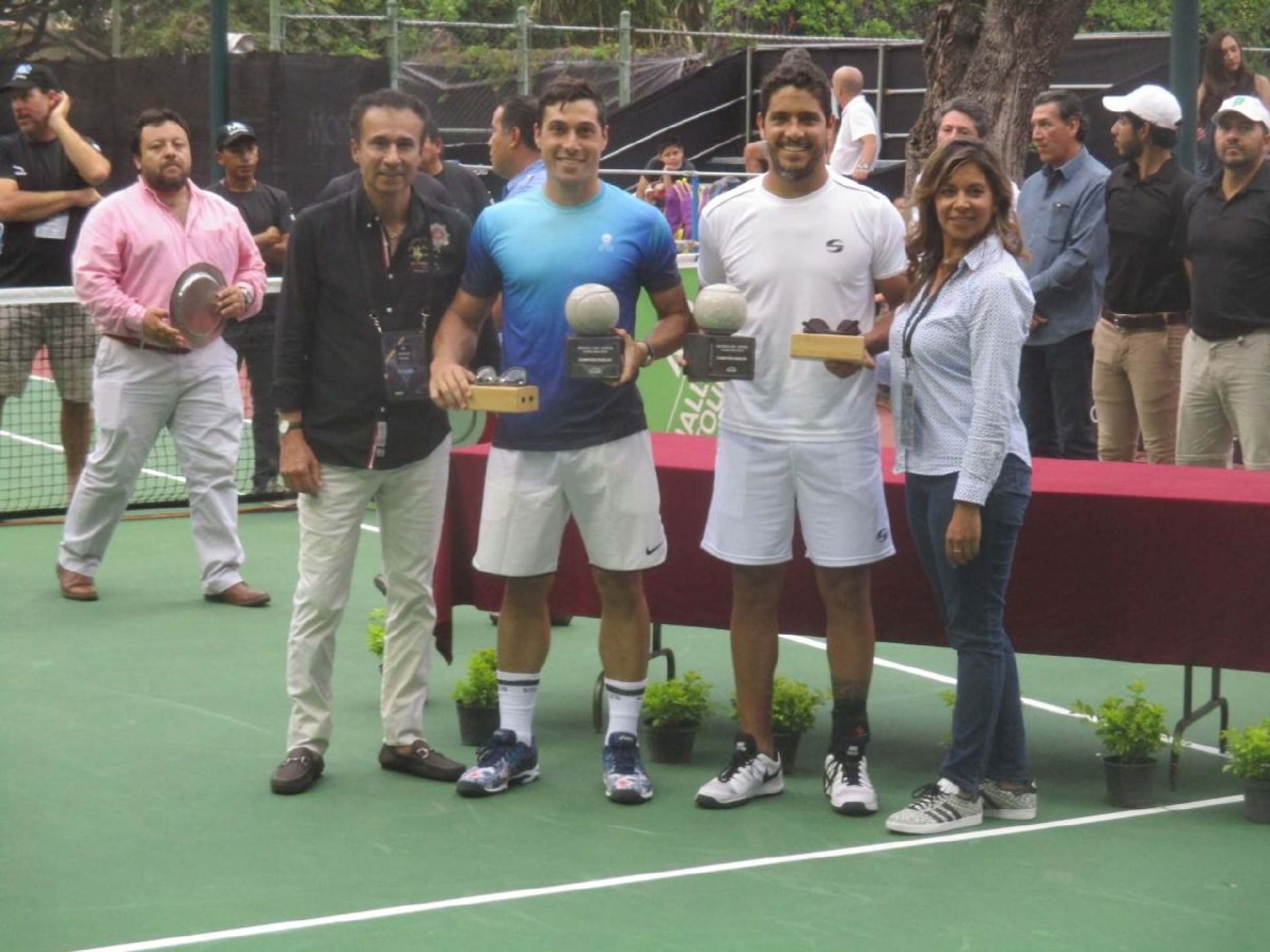 Conquistan Morelos