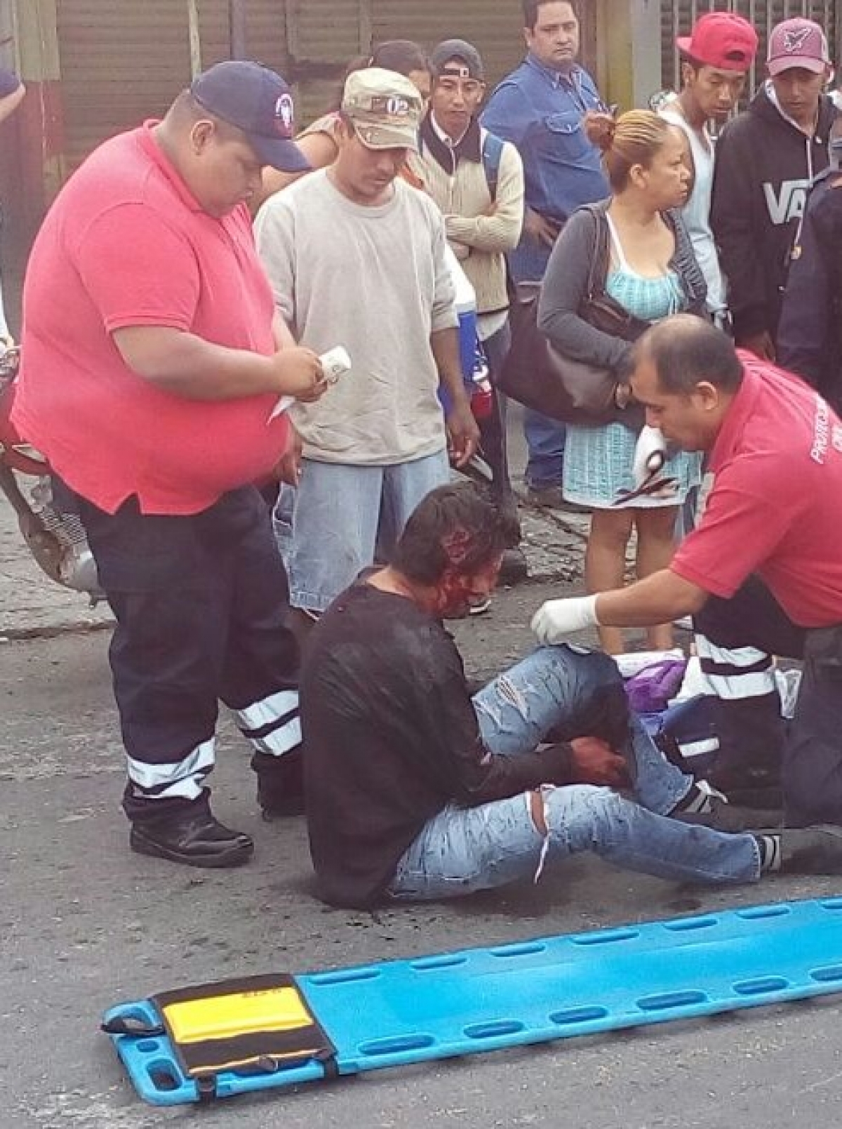 Un herido, saldo del choque entre una moto y un auto