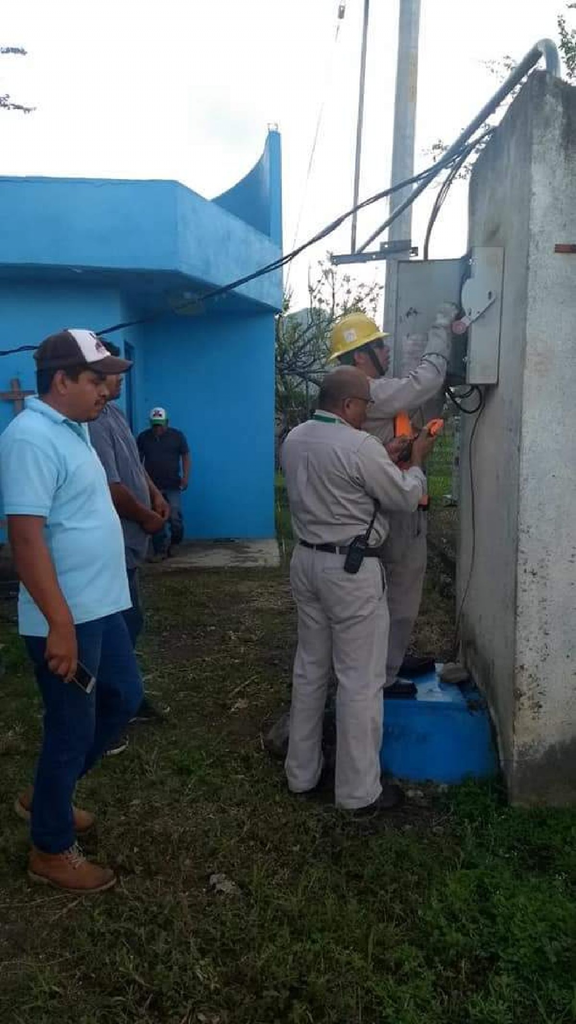 Corte de energía eléctrica por las lluvias en pozos de Chalcatzingo deja sin agua a vecinos