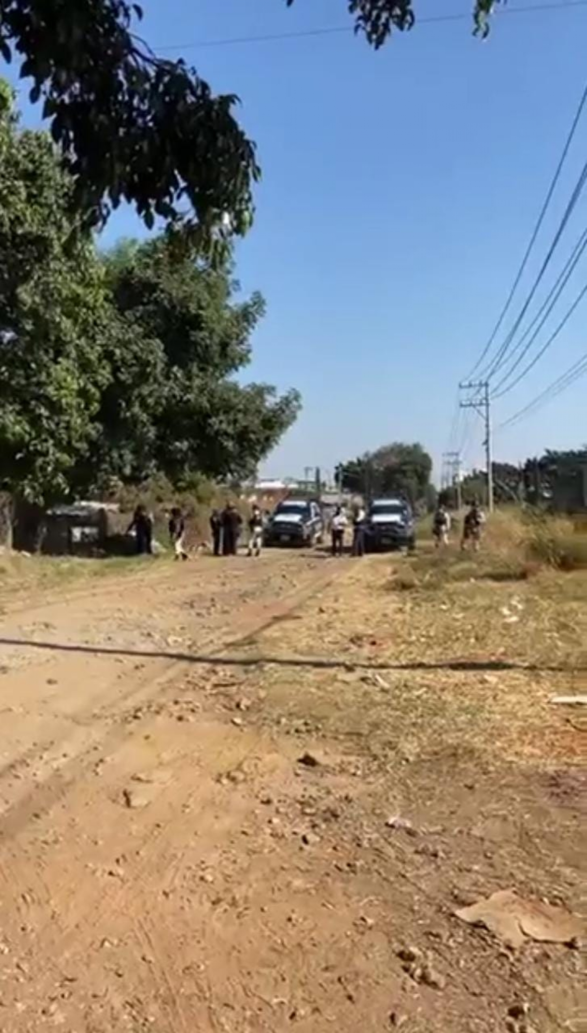 Hallan un cadáver en un baldío de Chamilpa