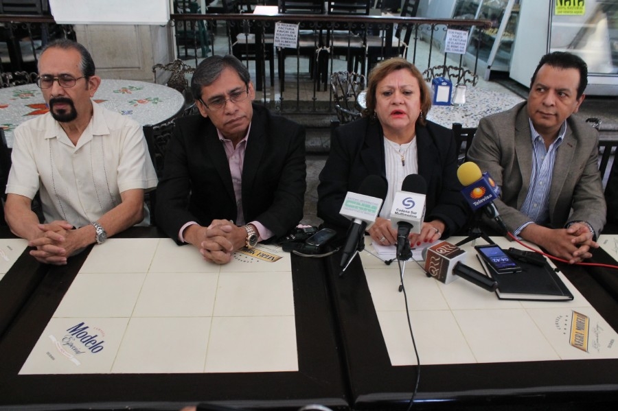 Reprueban designación de nuevas funcionarias en SS