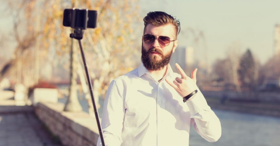 Por qué el mundo debería dejar de tomarse selfies