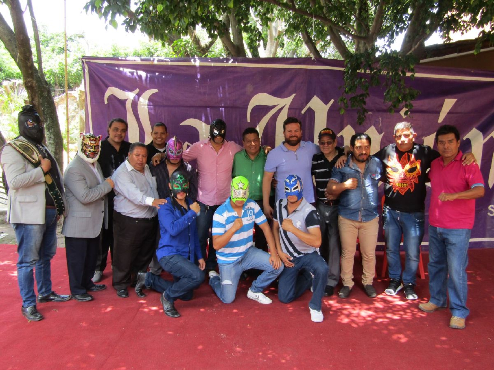 Anuncian proyecto para luchadores de Morelos