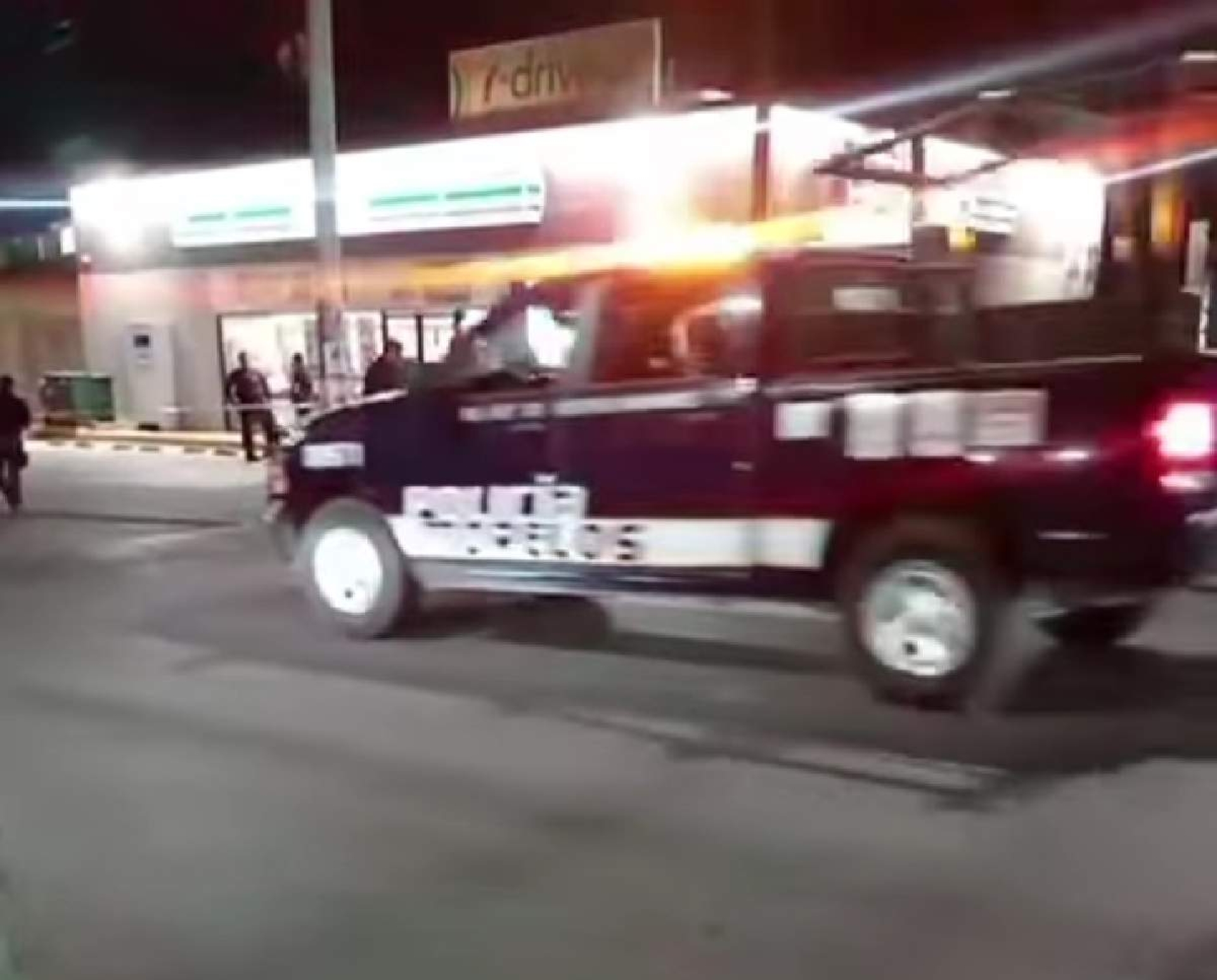 Disparan contra mujer durante un asalto