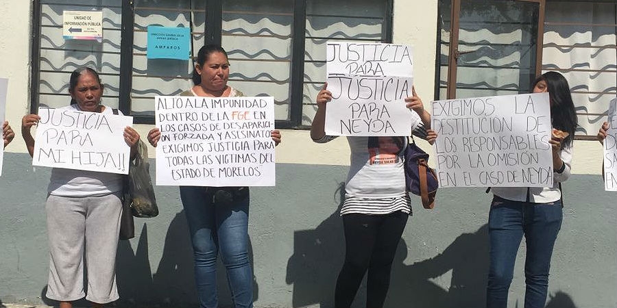 Se manifiestan en la FGE familiares de personas desaparecidas y asesinadas