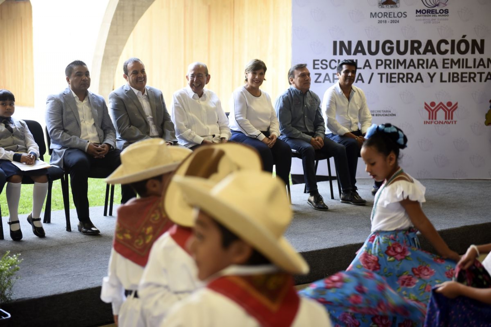 No habrá clases el lunes 30