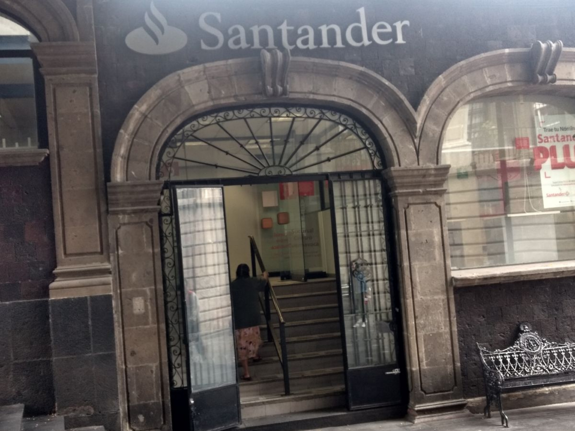 Dos individuos armados le robaron 18 mil pesos