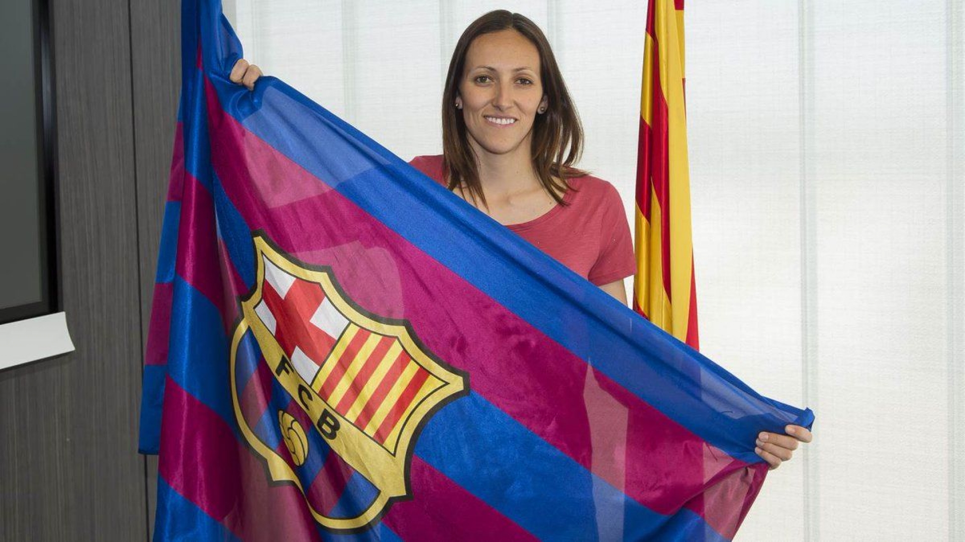 Pamela Tajonar y Barcelona por su primer triunfo en la Liga Femenil de España