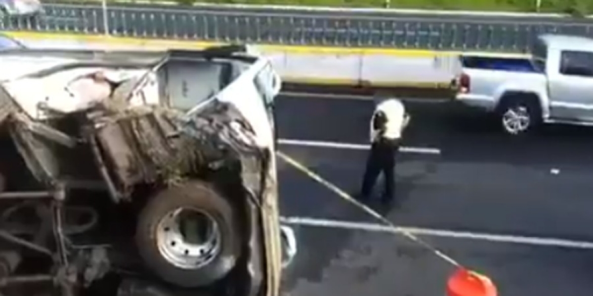 Se registra accidente de autobús en la autopista México-Cuernavaca