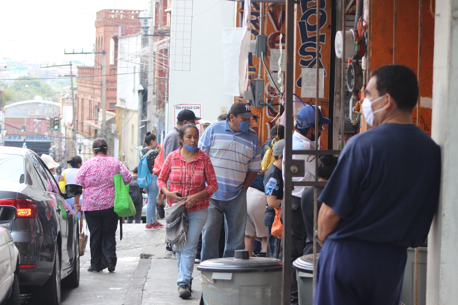 Instan a festejos moderados por el Día del Padre