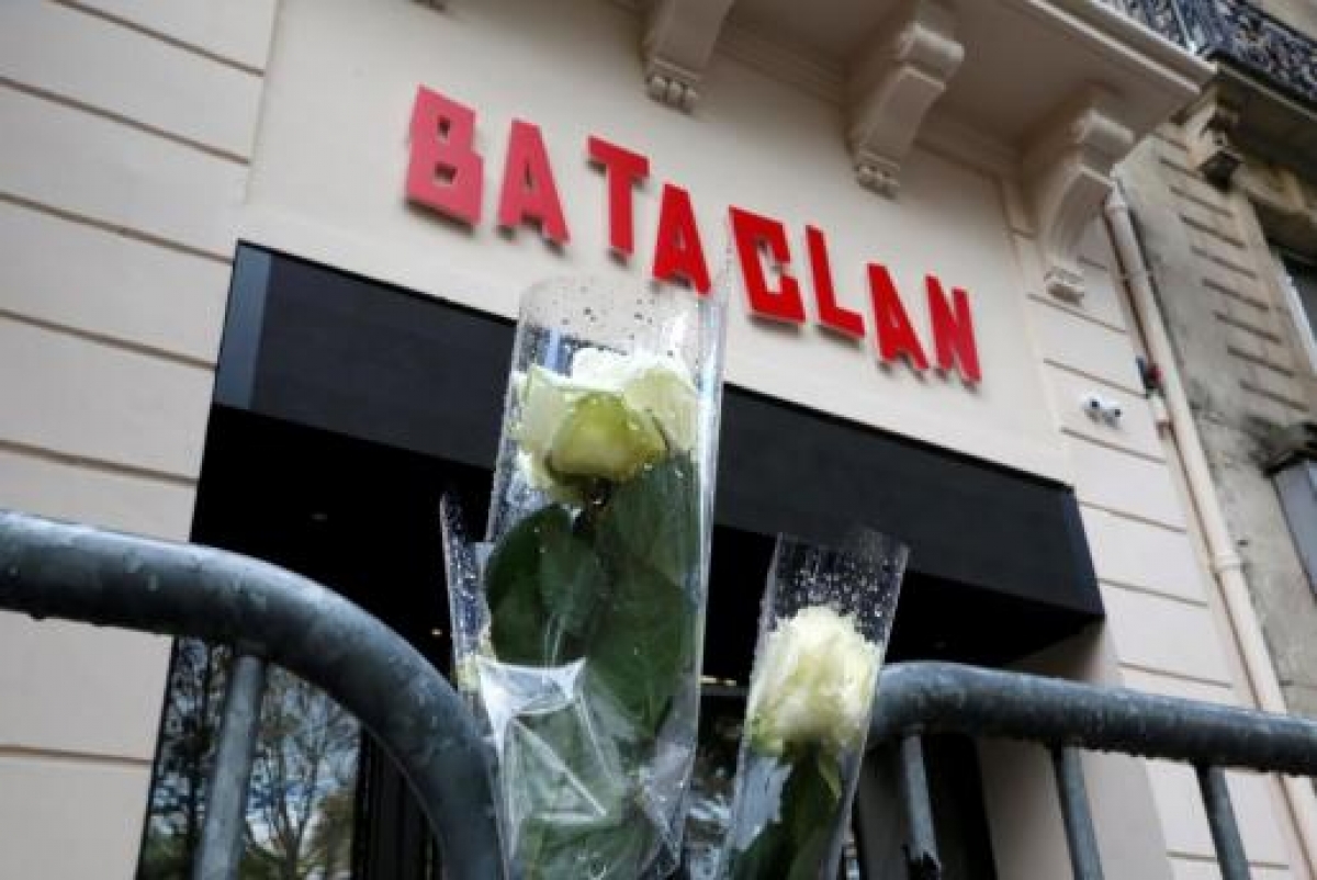 El Bataclán renace, junto al corazón de París