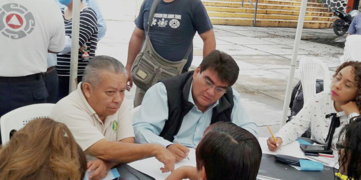 Analizan autoridades de Jiutepec avance de actividades tras sismo
