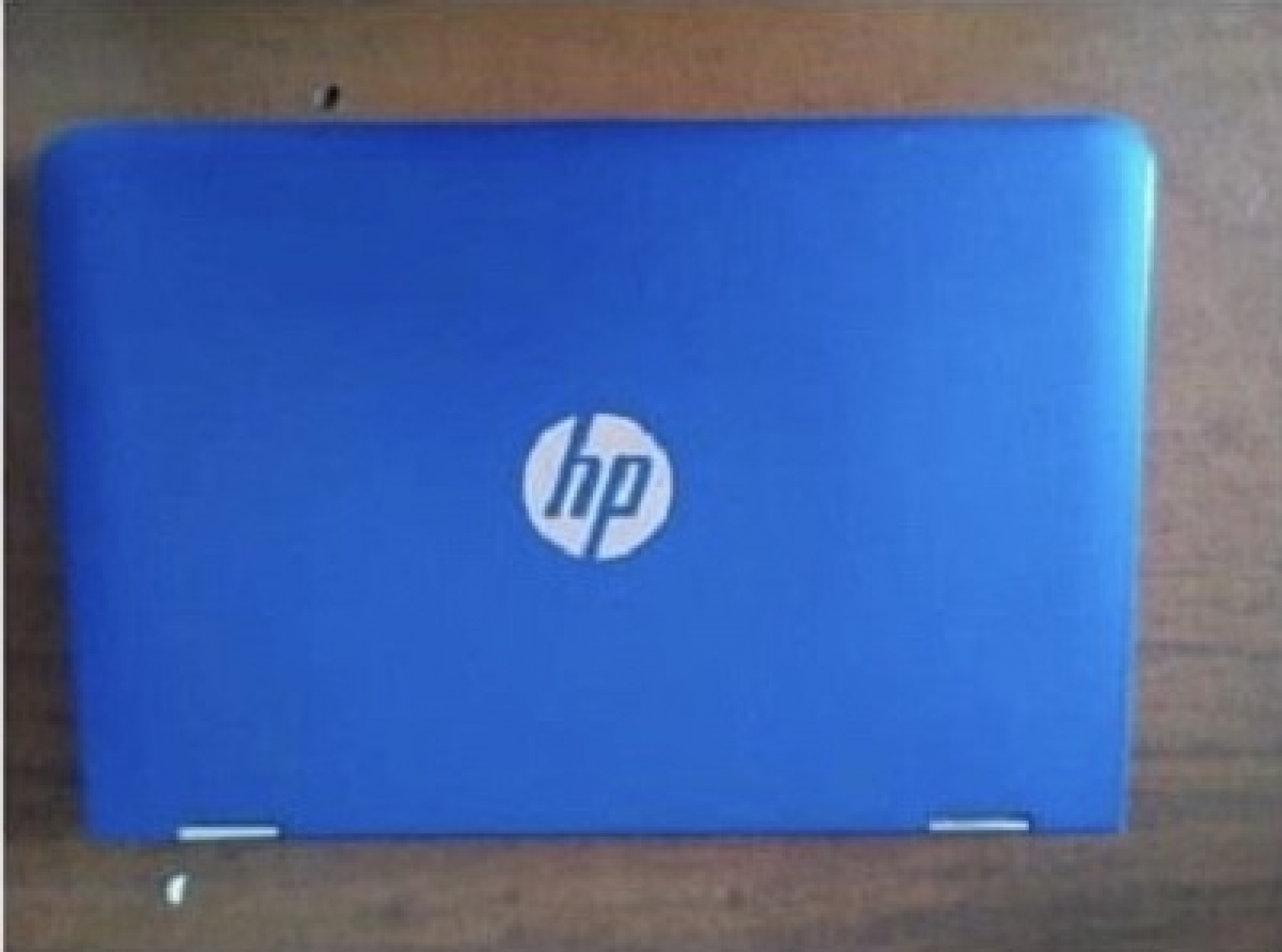 Lo acusan de haberse robado una laptop