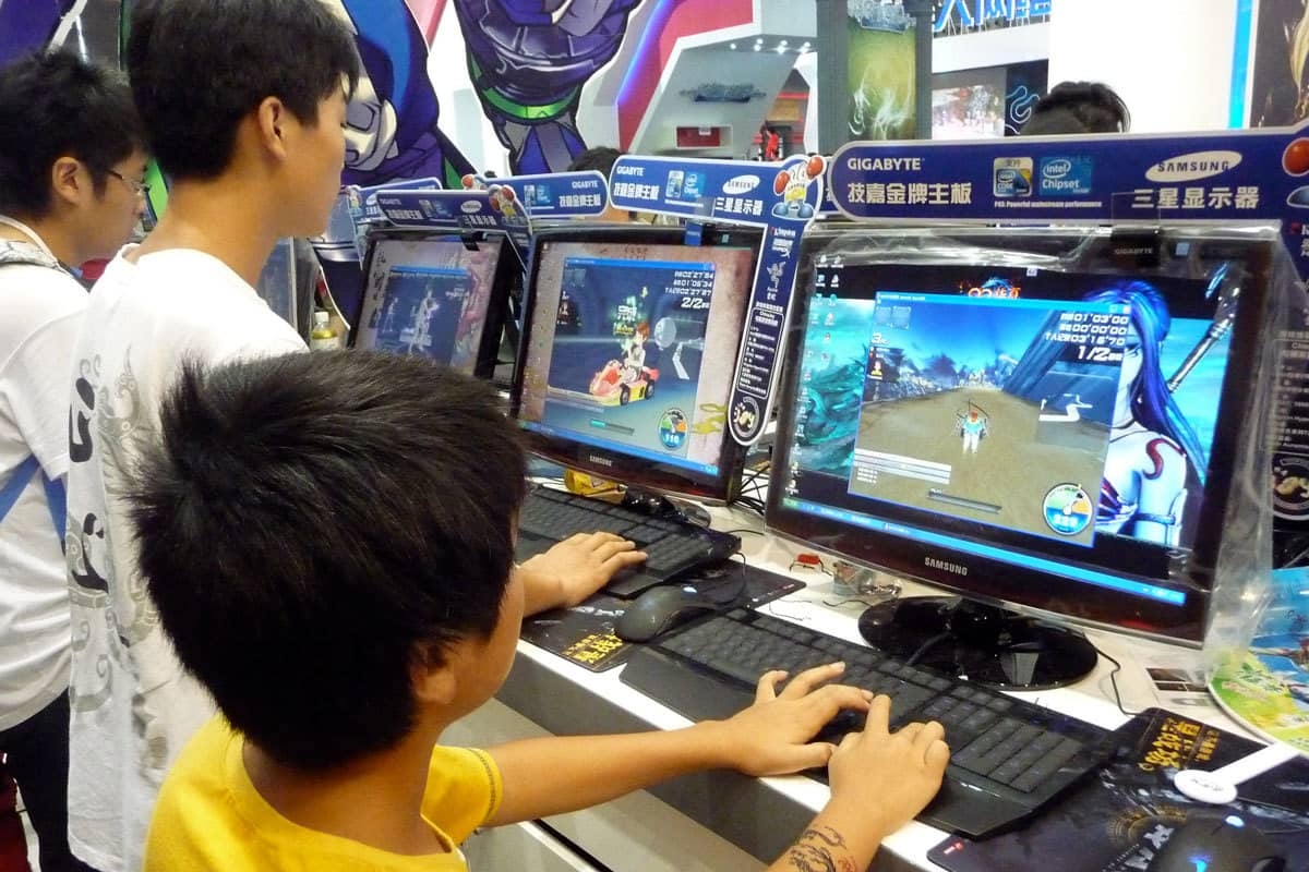 China endurece medidas contra la "adicción a los videojuegos"