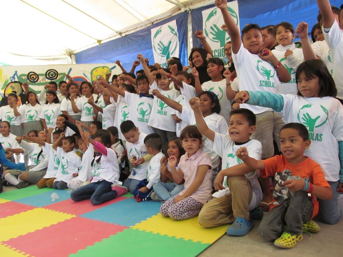 Sostiene Papa Francisco breve comunicación con niños damnificados de Jojutla