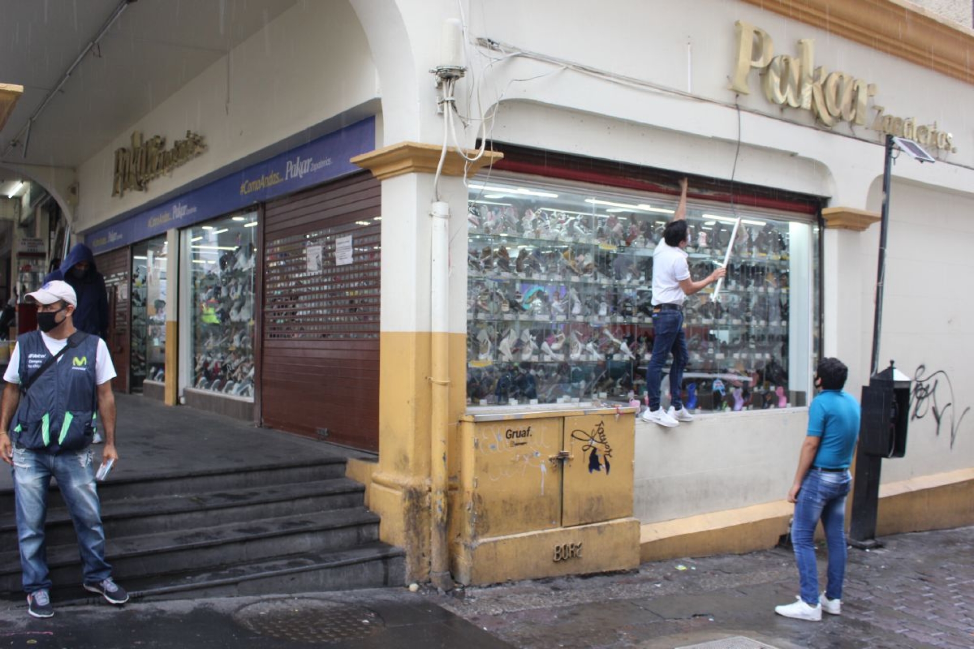Temor e incertidumbre en reapertura de negocios