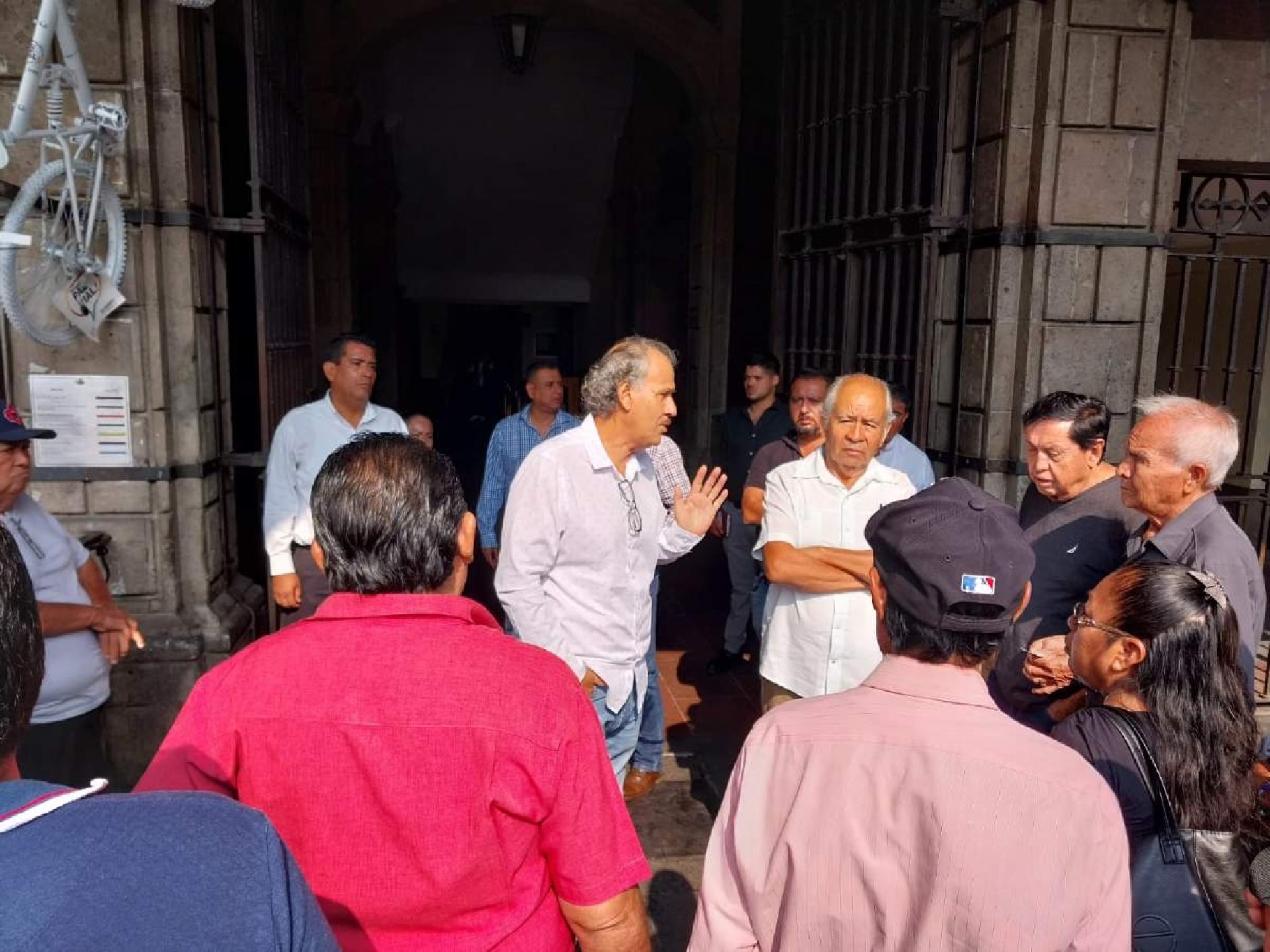 Transportistas exponen a autoridades reclamos sobre inseguridad