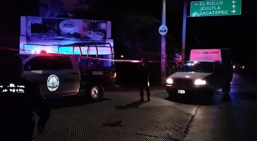 Hallan a un joven desmembrado en Zacatepec
