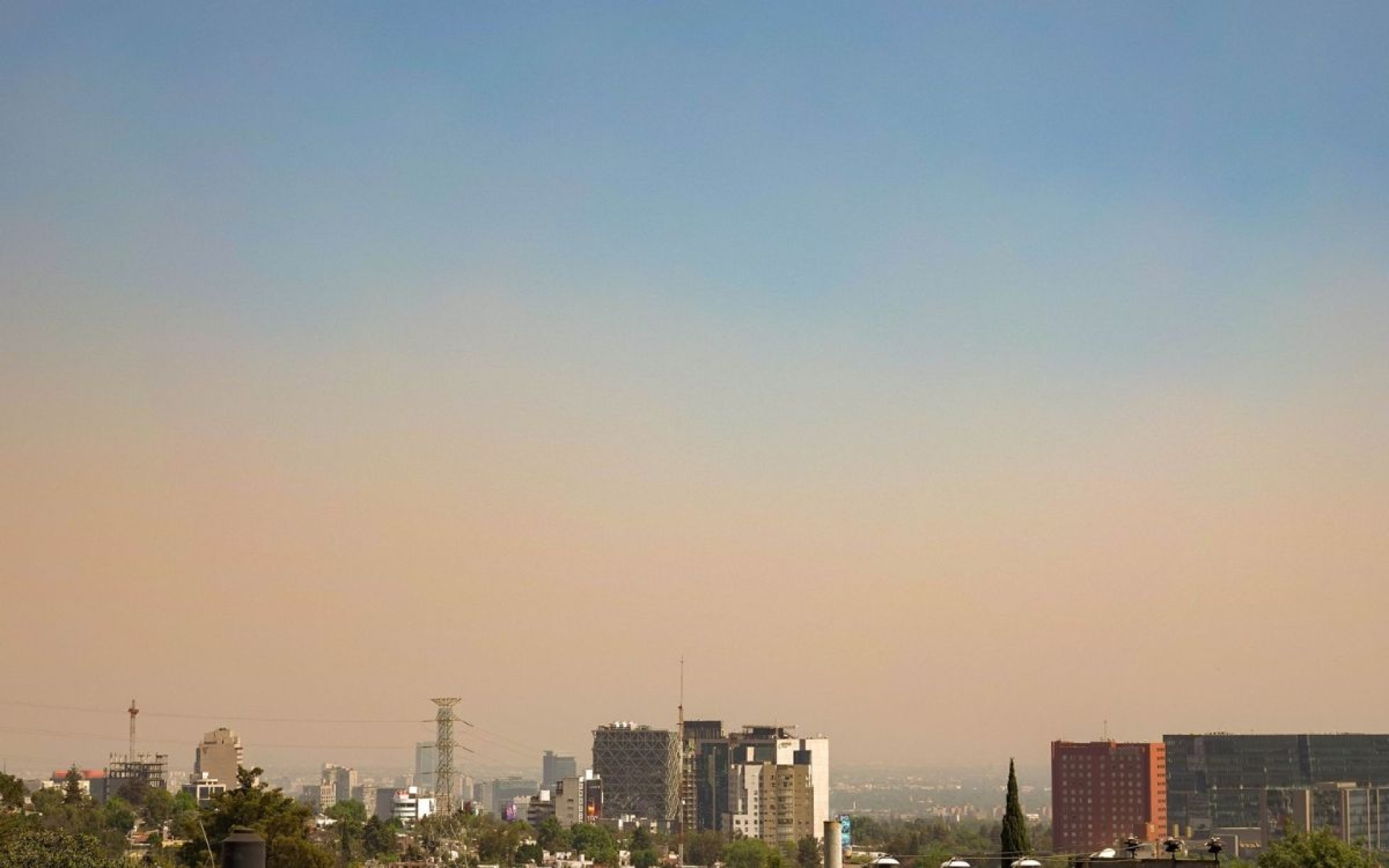 Activan Fase 1 de contingencia ambiental por ozono en Valle de México