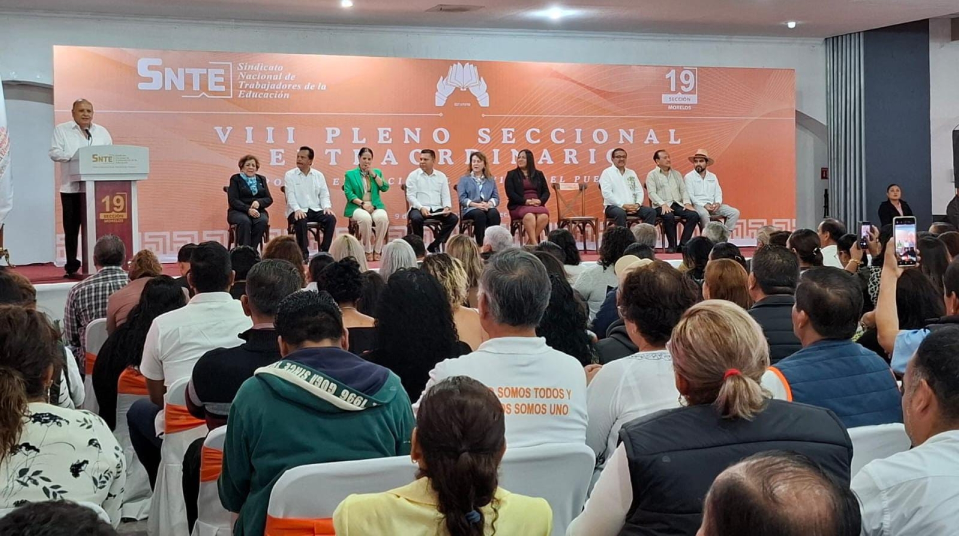 Ratifica SNTE respaldo a gobernadora