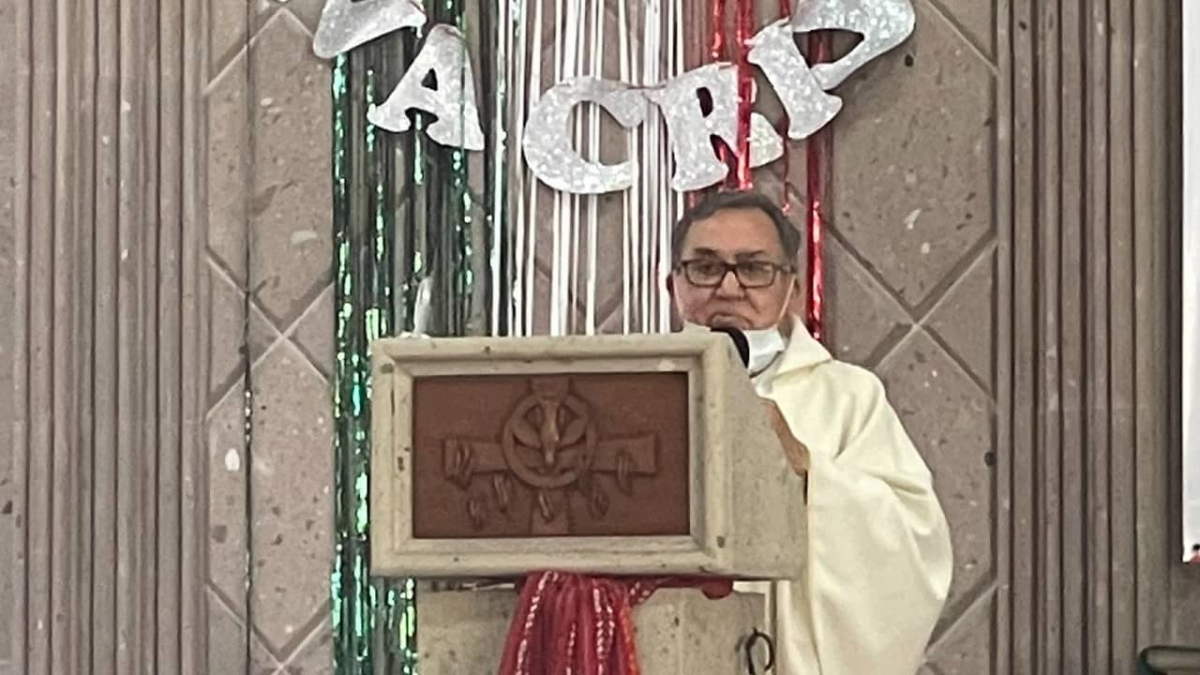 Sacerdote sugiere matar a mujeres que abortan, porque “no sirven y están huecas”