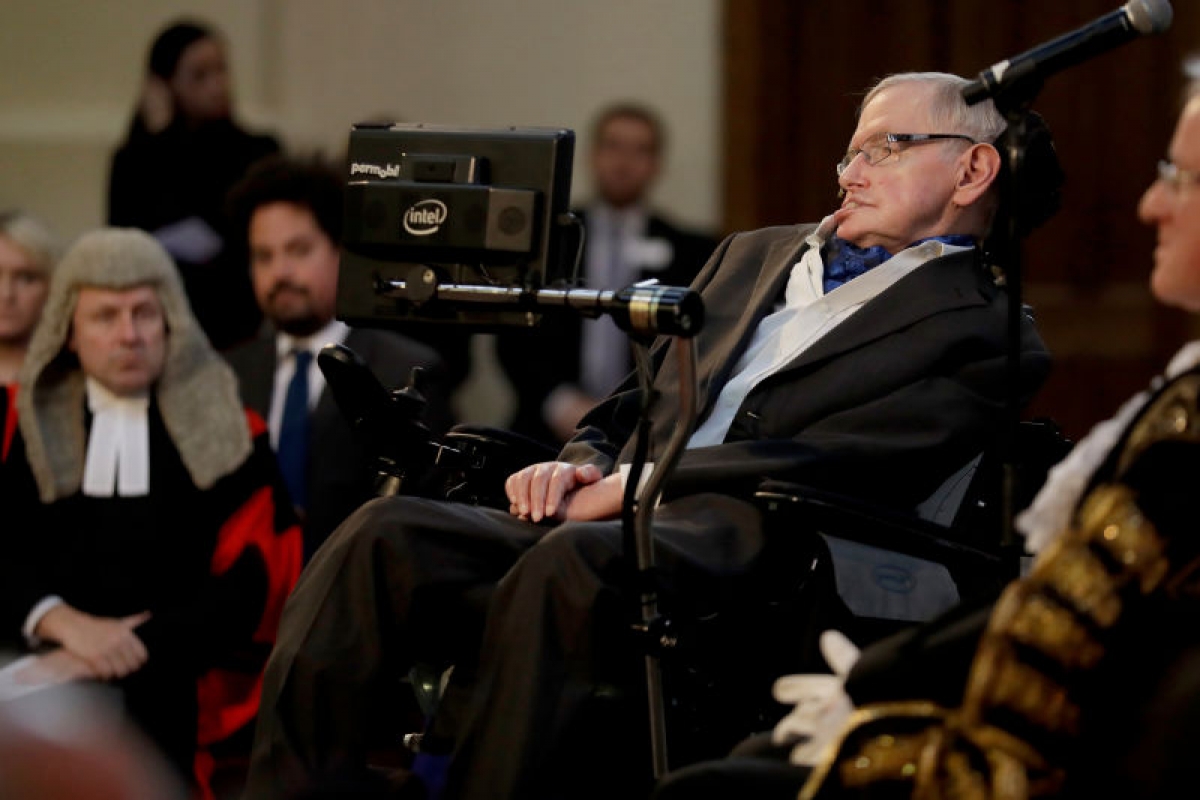 Stephen Hawking tiene un mensaje para Donald Trump: “No puedes ignorar el cambio climático”