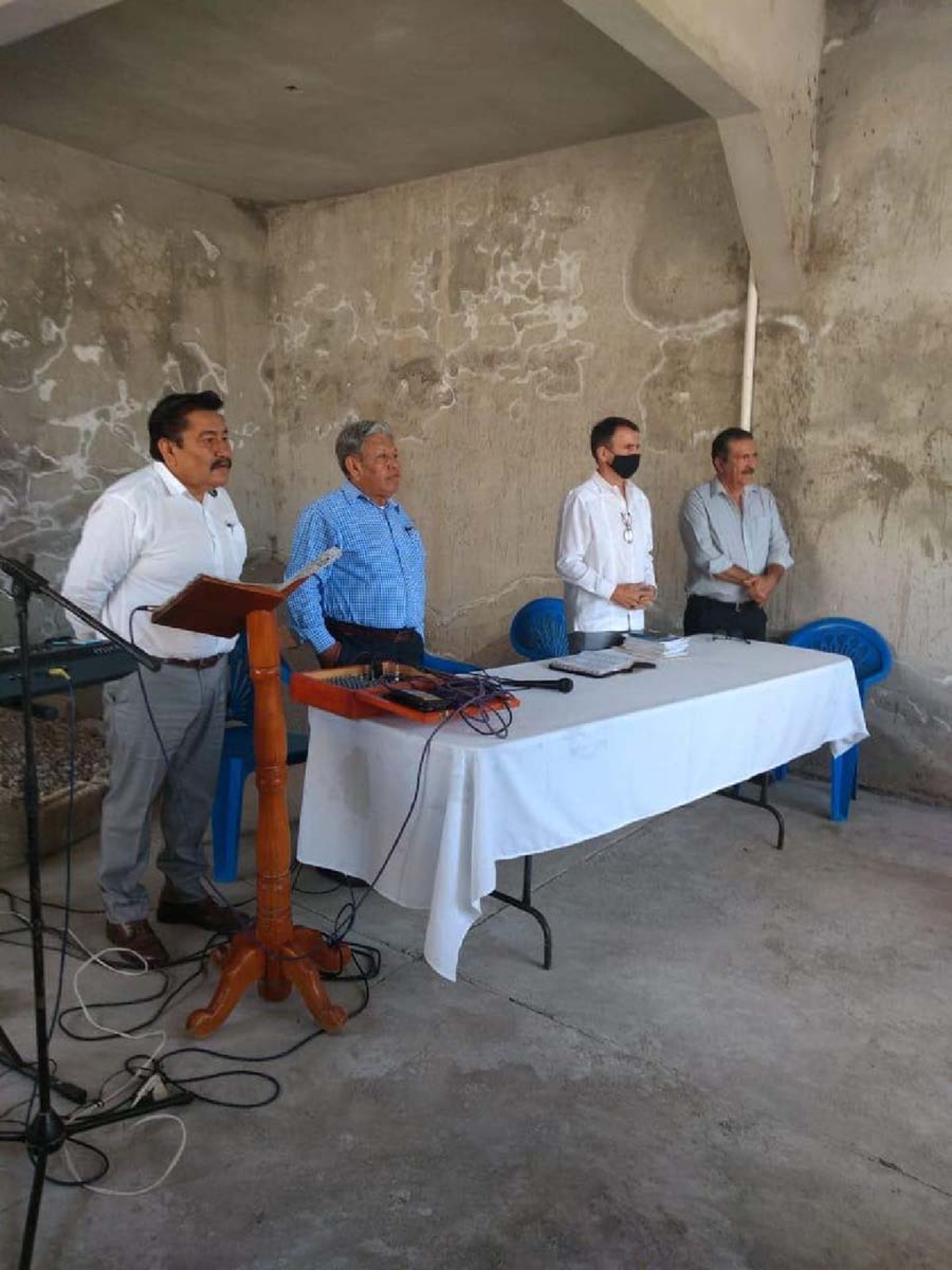Parroquias sufren por falta de aportaciones
