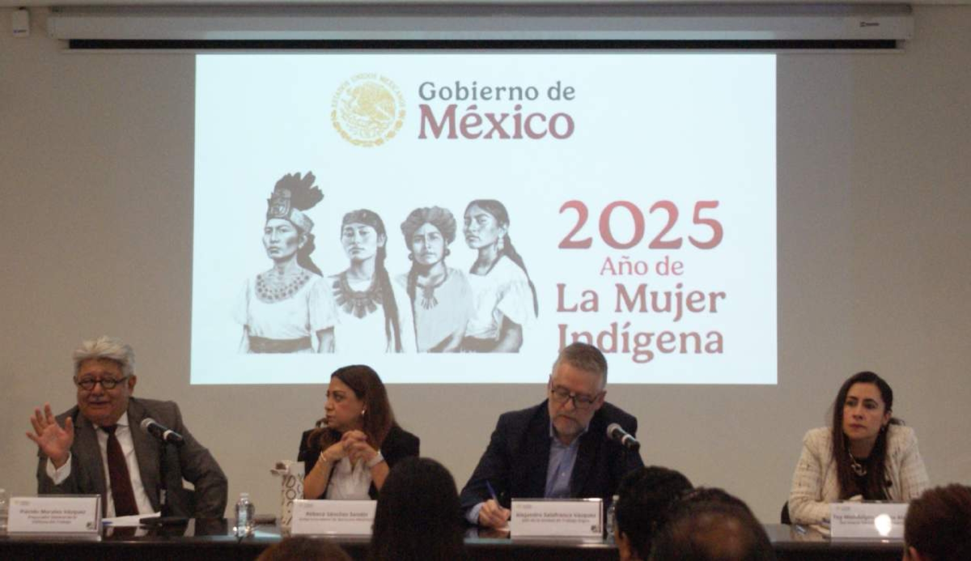 Promueven reforma para trabajadores de aplicaciones