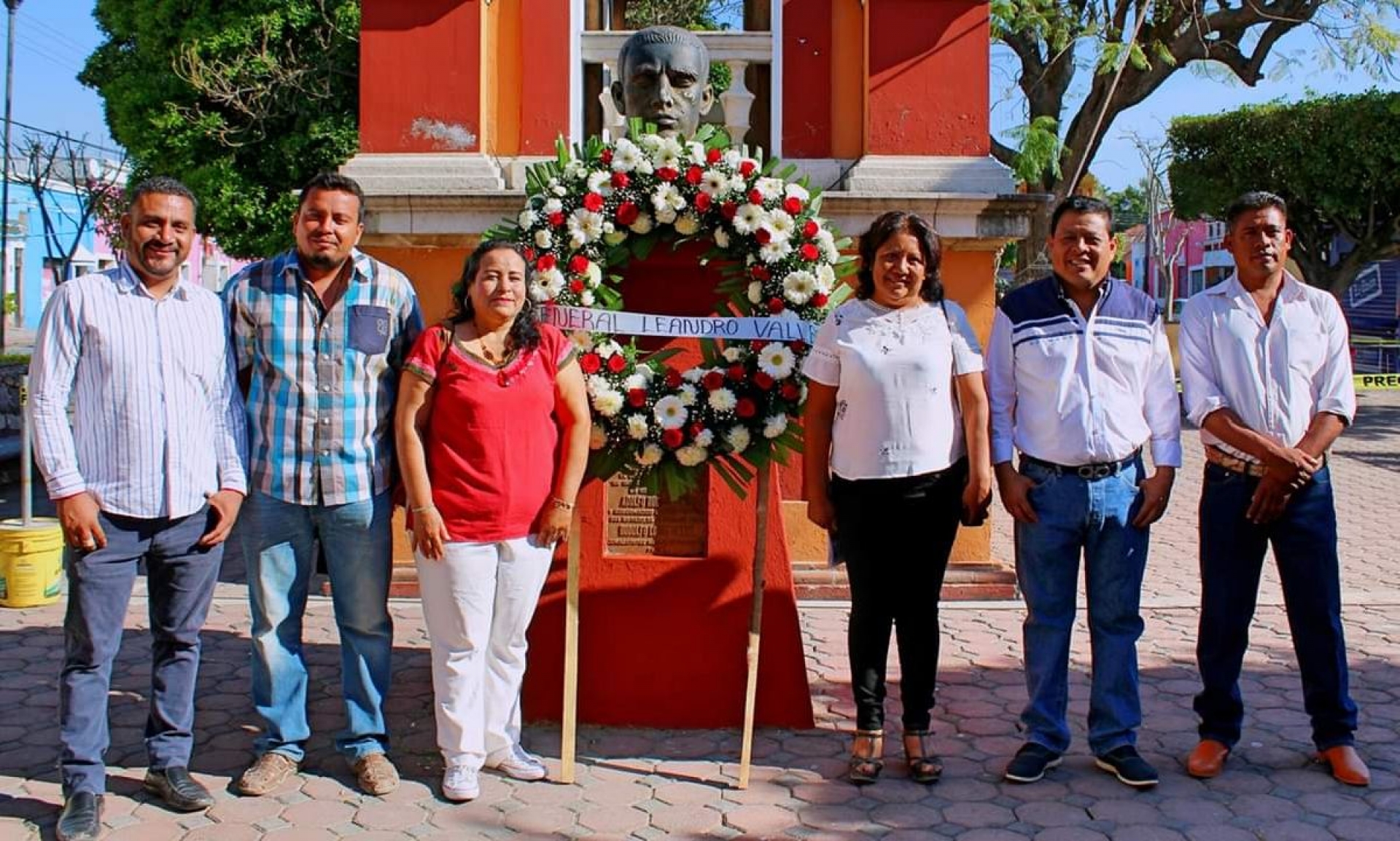 Conmemoran en Jonacatepec el 186 aniversario del natalicio de Leandro Valle