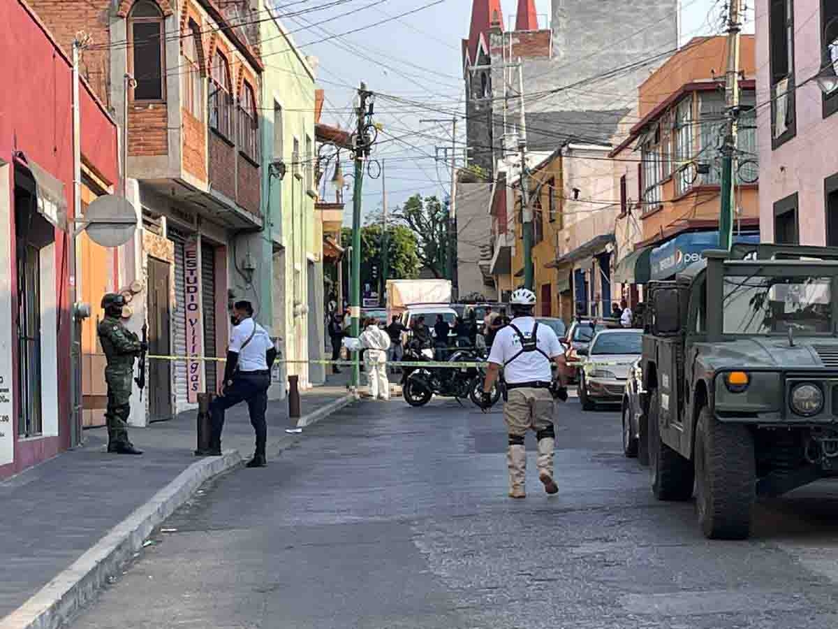 Fue asesinado a tiros afuera de su casa