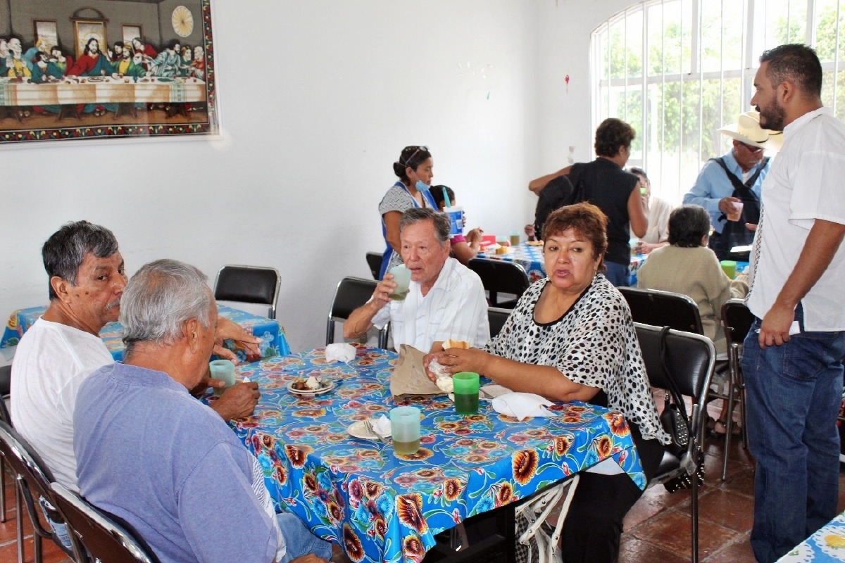 Da inicio al programa “un día en la casa de día” para los adultos mayores en Cuautla