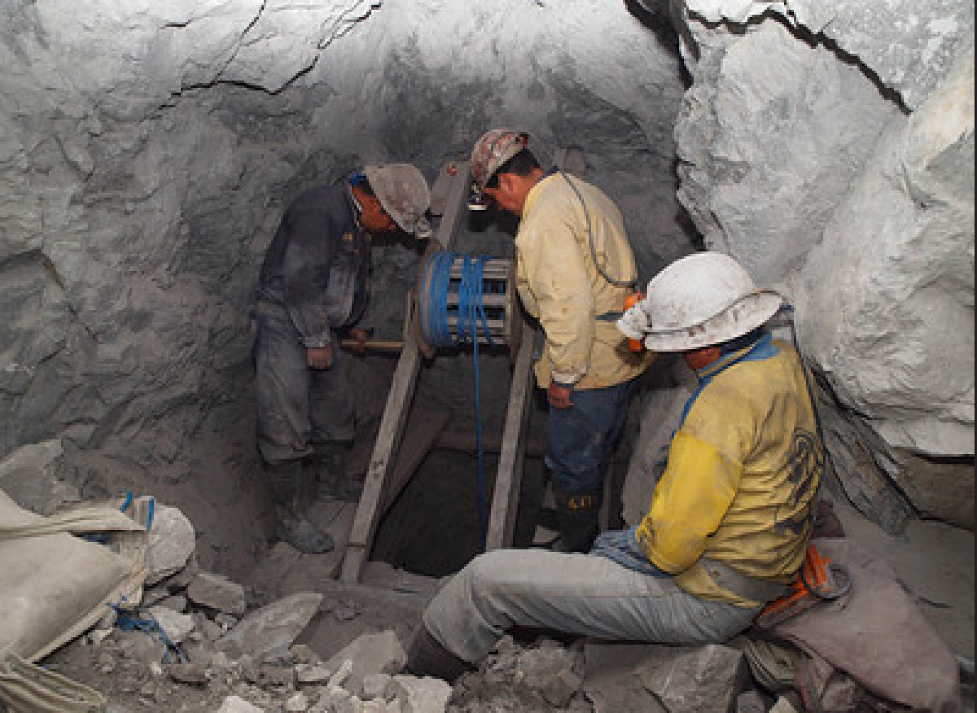 Reactivará minería la economía morelense