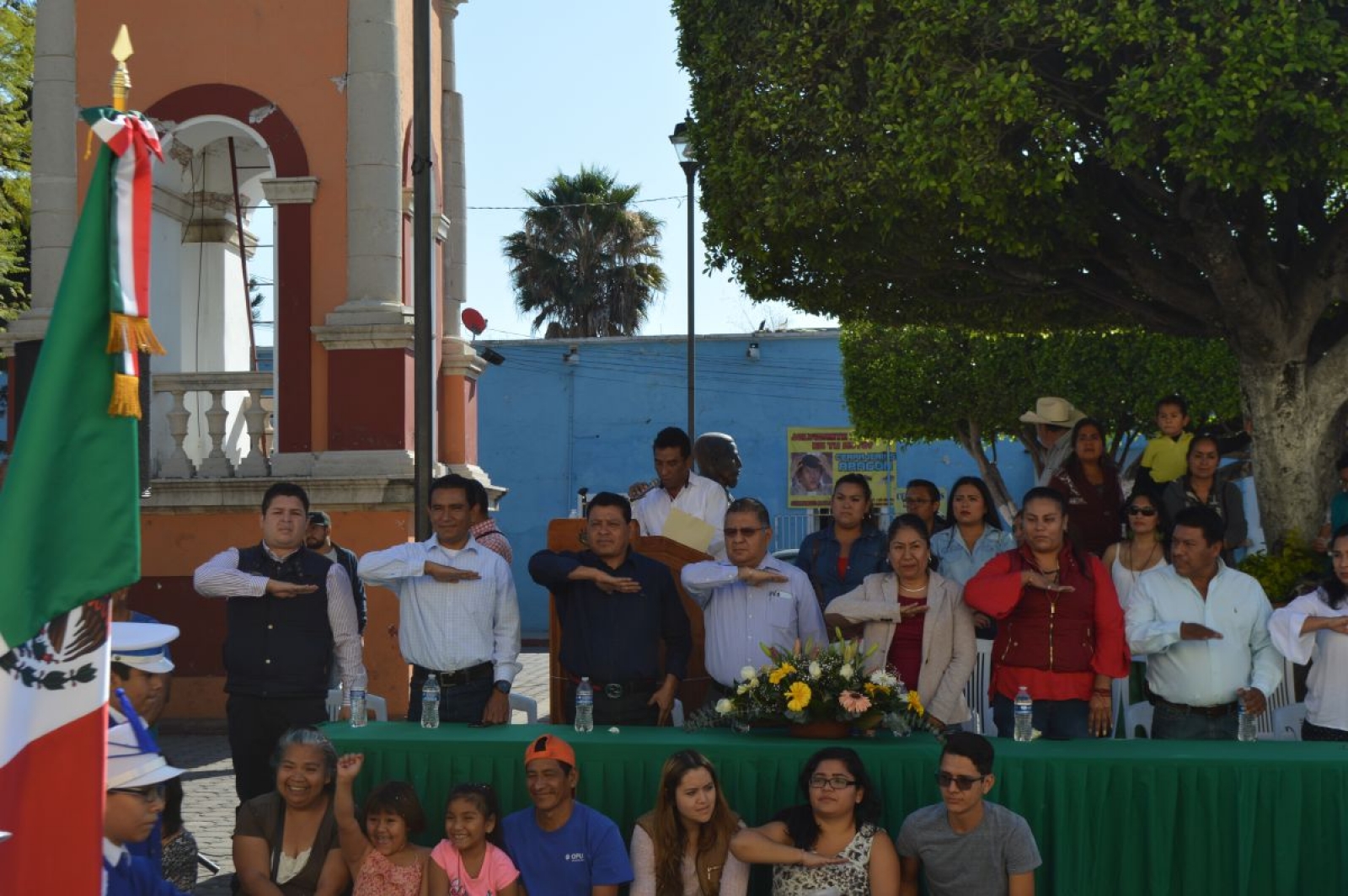 Conmemoran 101 aniversario de la Carta Magna en Jonacatepec