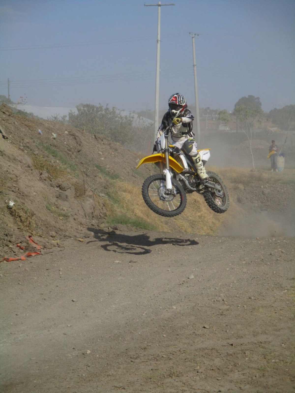 Elliott Huerta gana prueba estelar del Campeonato Regional Centro Sur Motocross 2017