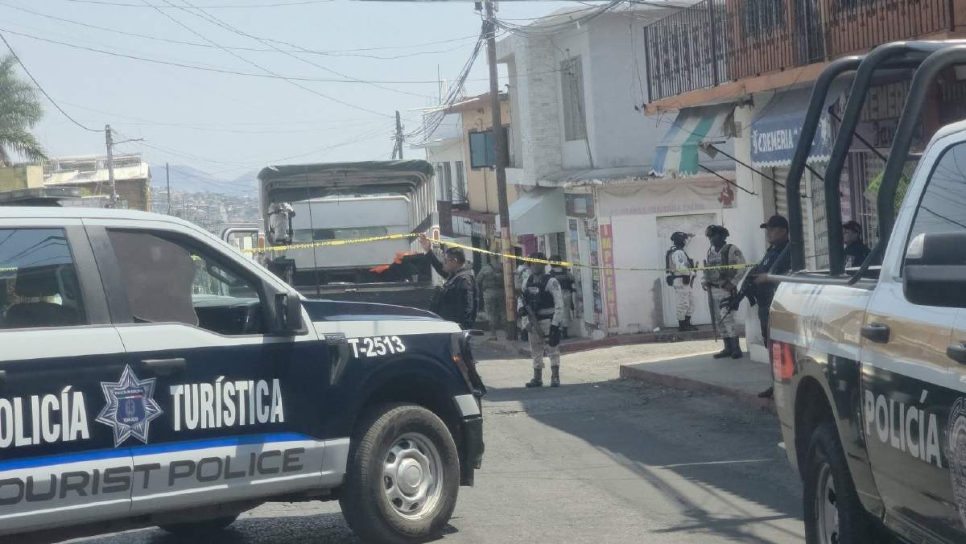 Atacan una barbería en Temixco