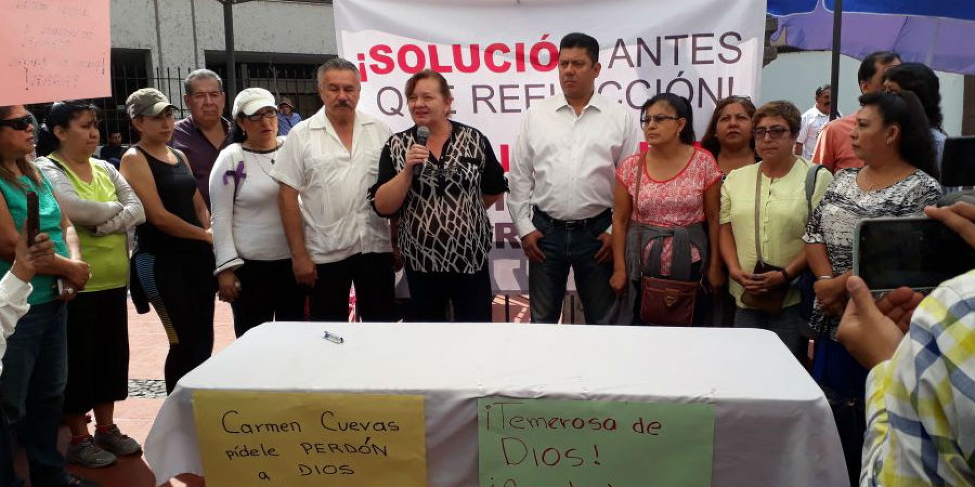 Protestan trabajadores jubilados del Poder Judicial en el TSJ