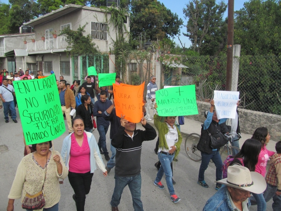 Recula edil de Tlaquiltenango y dice que analiza firmar convenio con el Mando Único