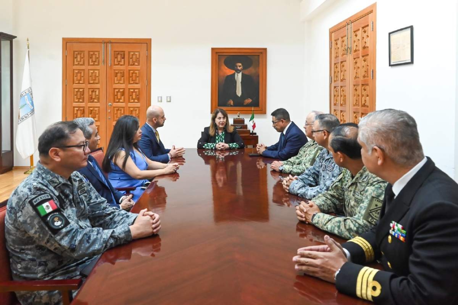 ¿Otra vez militares?