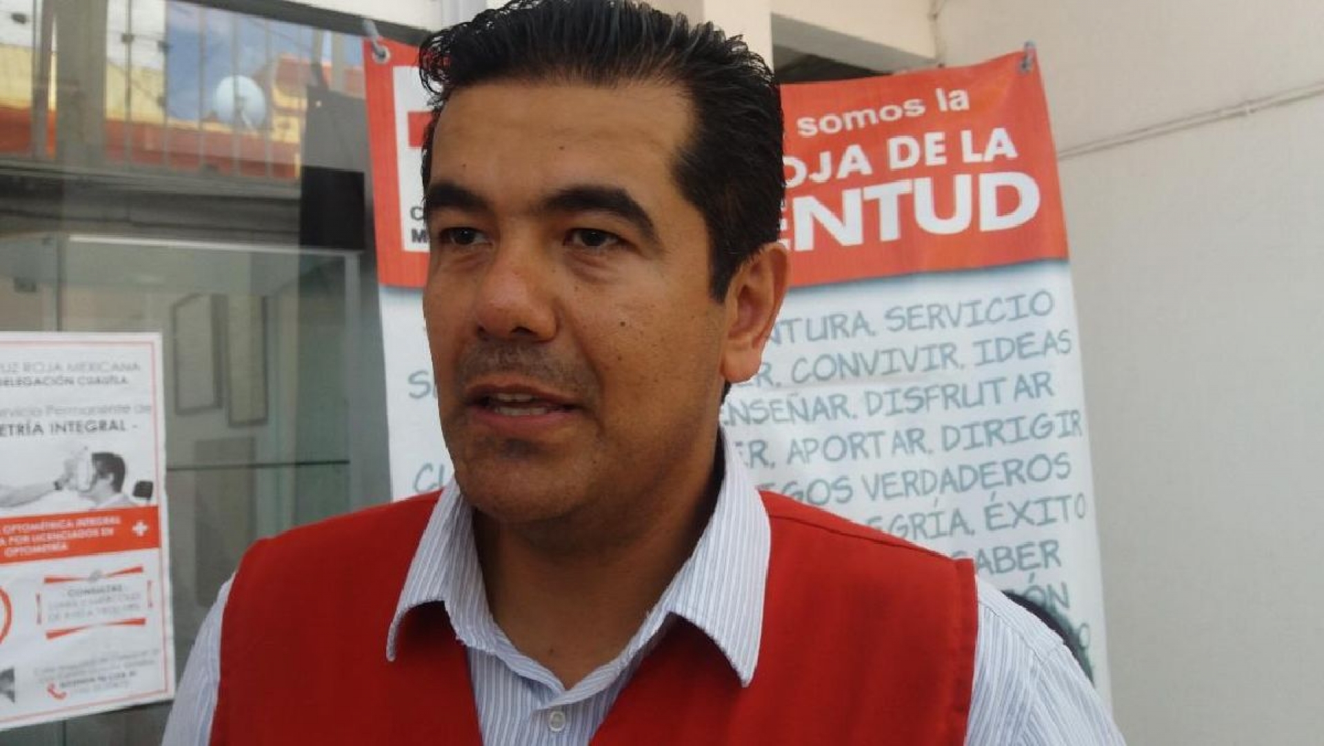 Entrega Cruz Roja apoyos a personas vulnerables