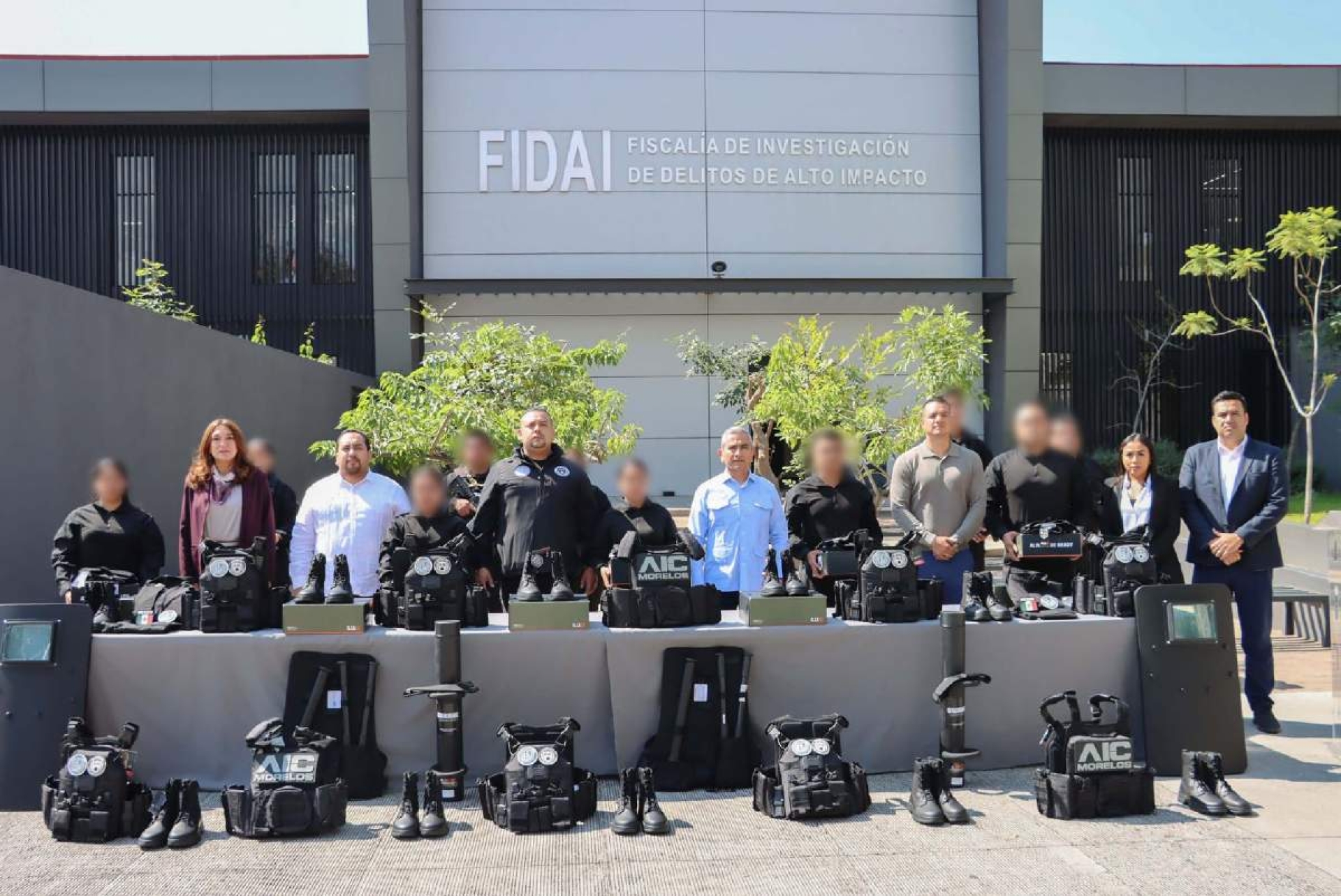 Dota Fernando Blumenkron de equipo táctico a la Agencia de Investigación Criminal