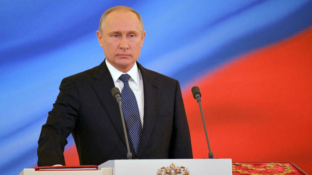 Vladimir Putin pone Rusia en cuarentena por una semana para prevenir COVID