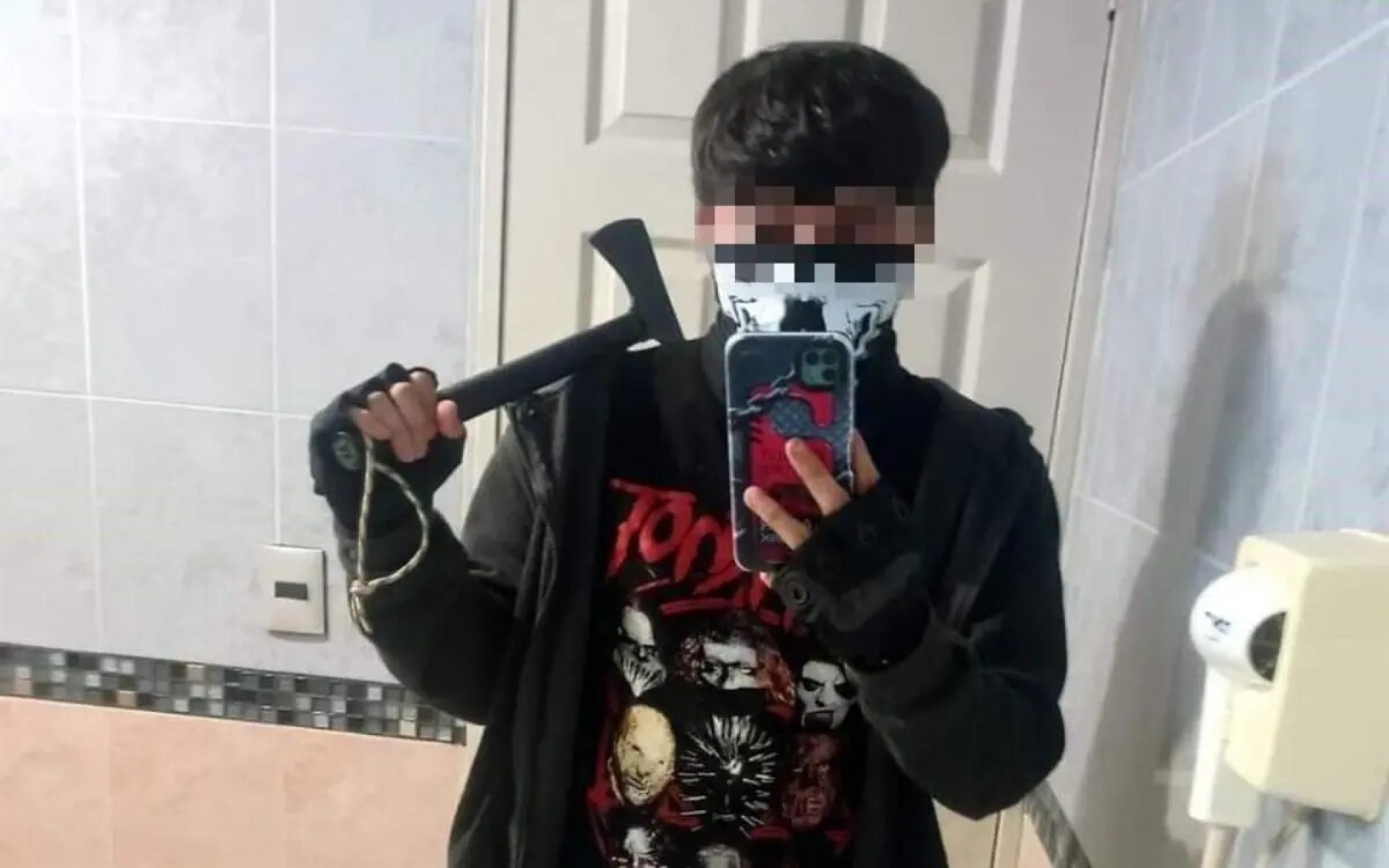 Vinculan a proceso a Gabriel Alejandro 'N' por feminicidios en UTEG de Jalisco