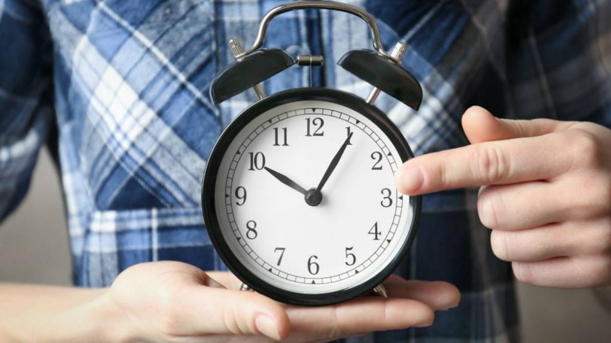 Fin del horario de verano: Hoy atrasamos por última vez una hora el reloj