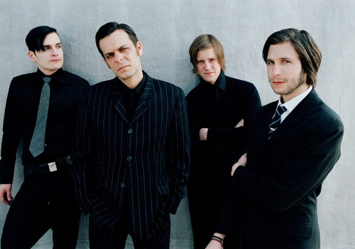 Interpol celebrará con mexicanos 15 años de su CD "Turn On the Bright Lights"