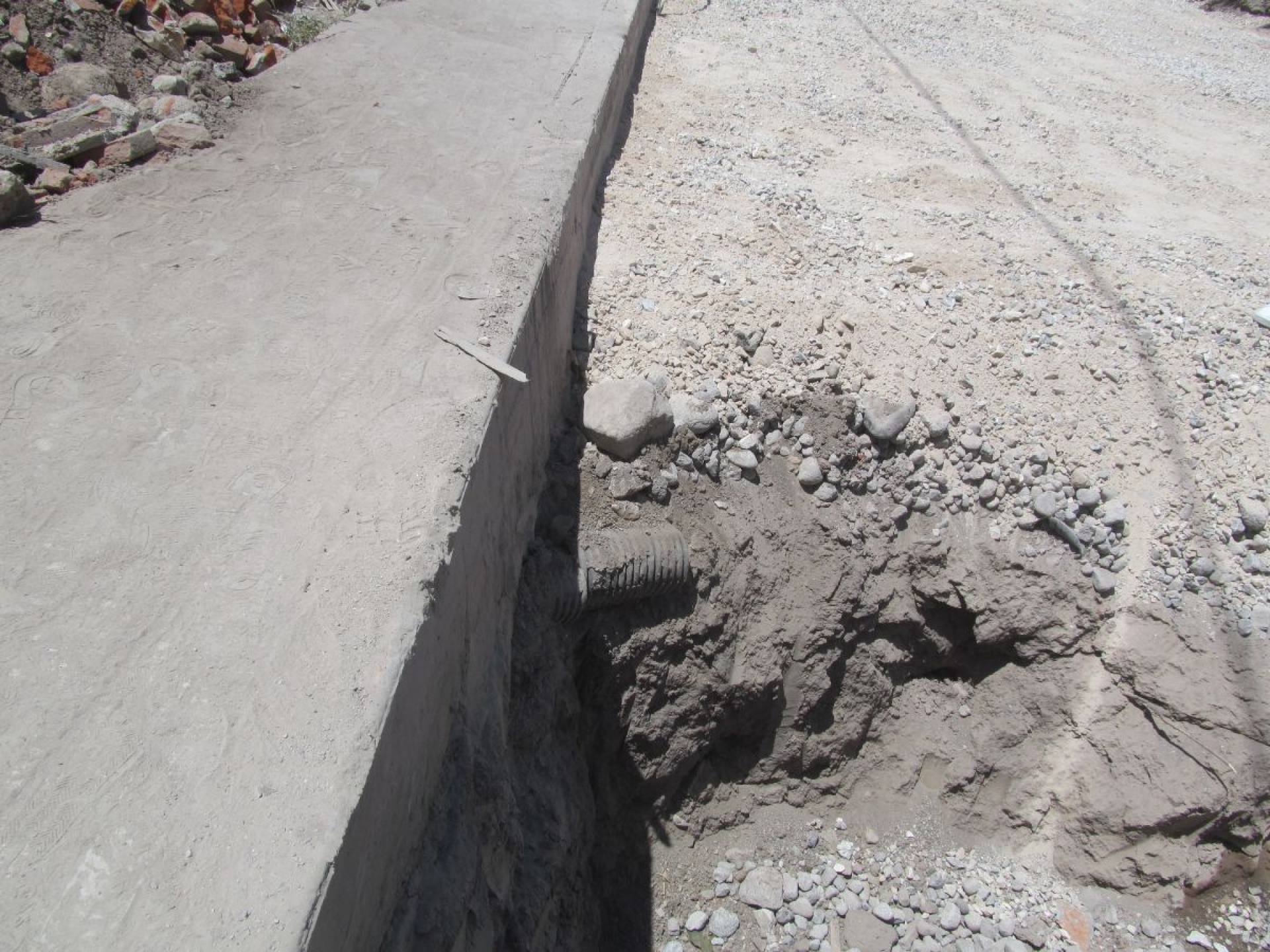 Piden que corrijan drenaje antes de pavimentar en colonia de Jojutla