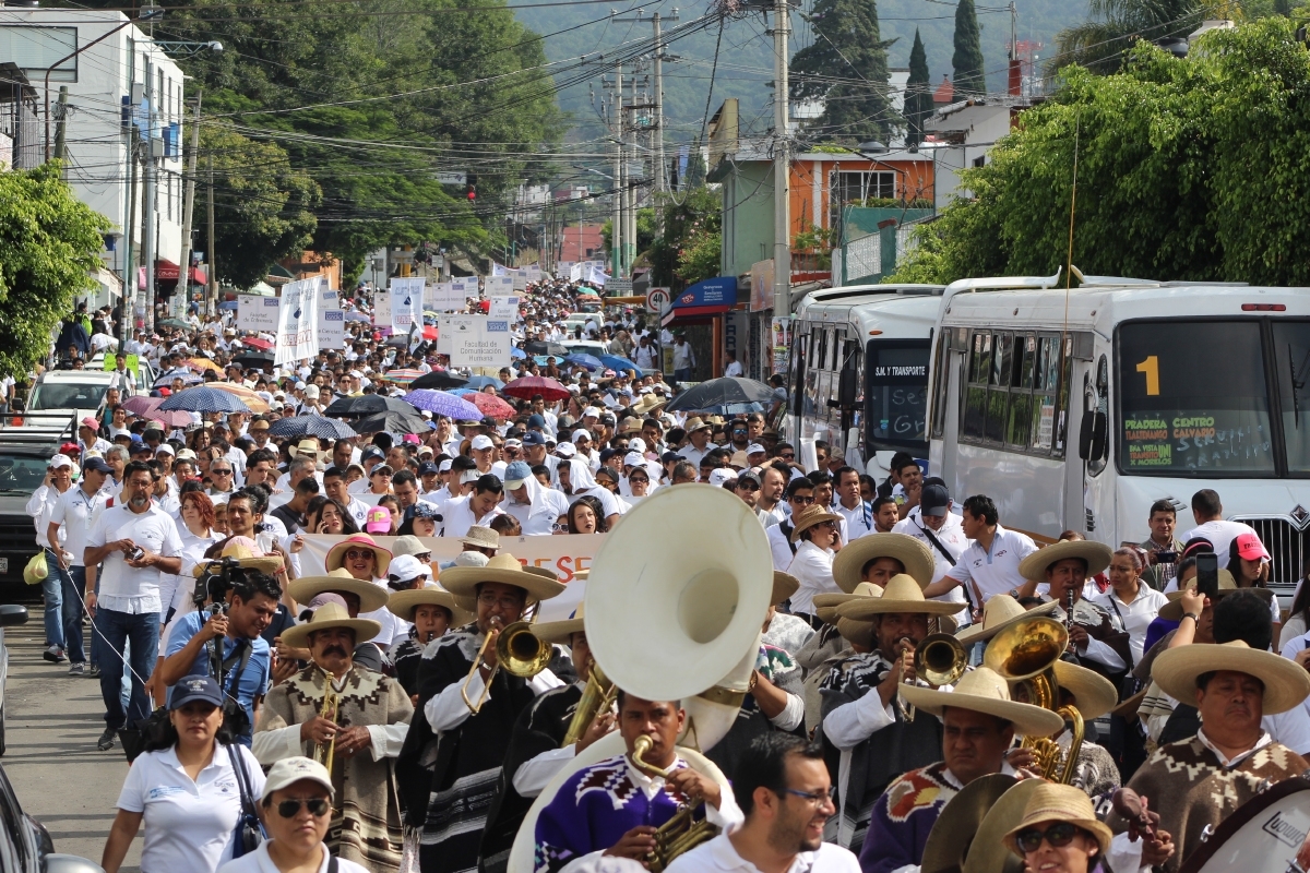 Aseguran que más de 15 mil maestros participaron en las marchas